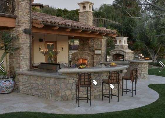 Outdoor Kitchen Installers Near Me